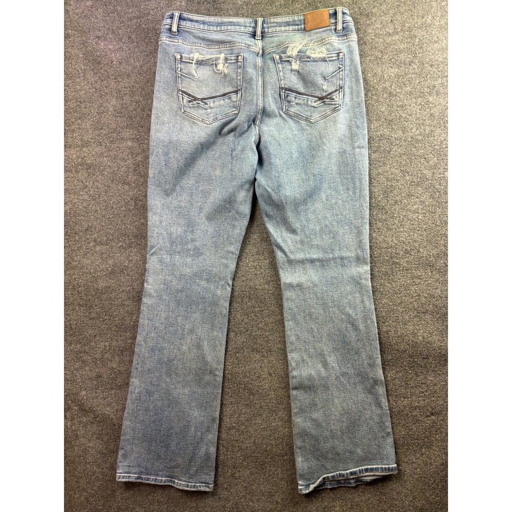 BKE Payton Jeans Women 33x36 Light Wash Mid Rise Distressed Bootcut Denim - Picture 7 of 8